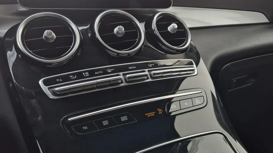 MERCEDES-BENZ GLC -