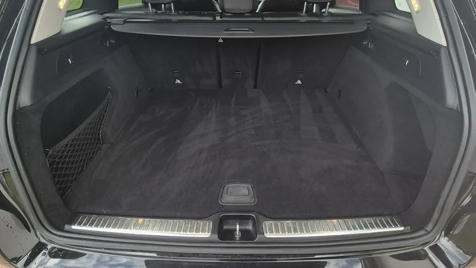 MERCEDES-BENZ GLC -