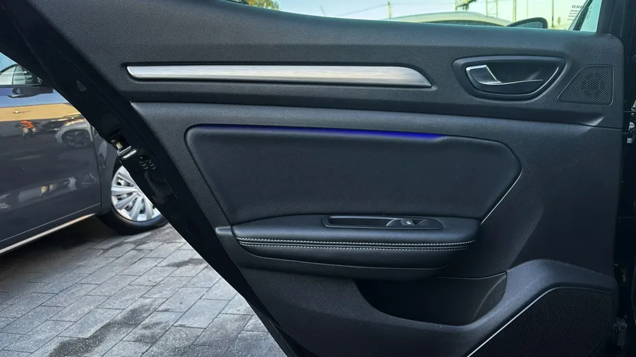 RENAULT Megane -