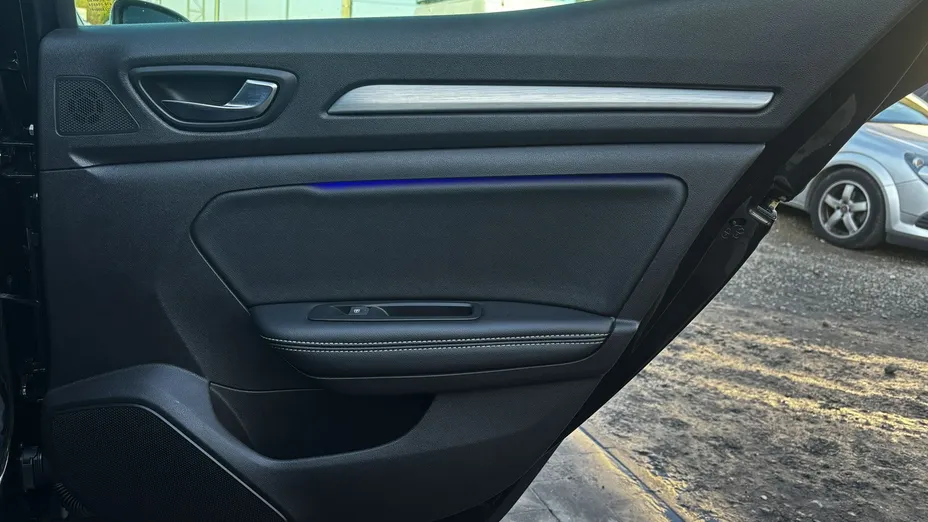 RENAULT Megane -