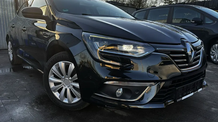 RENAULT Megane -