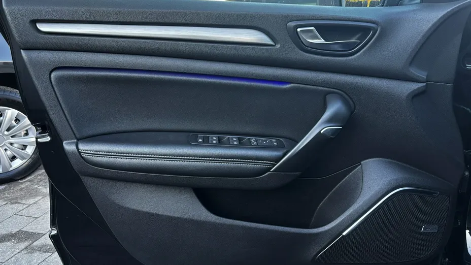 RENAULT Megane -