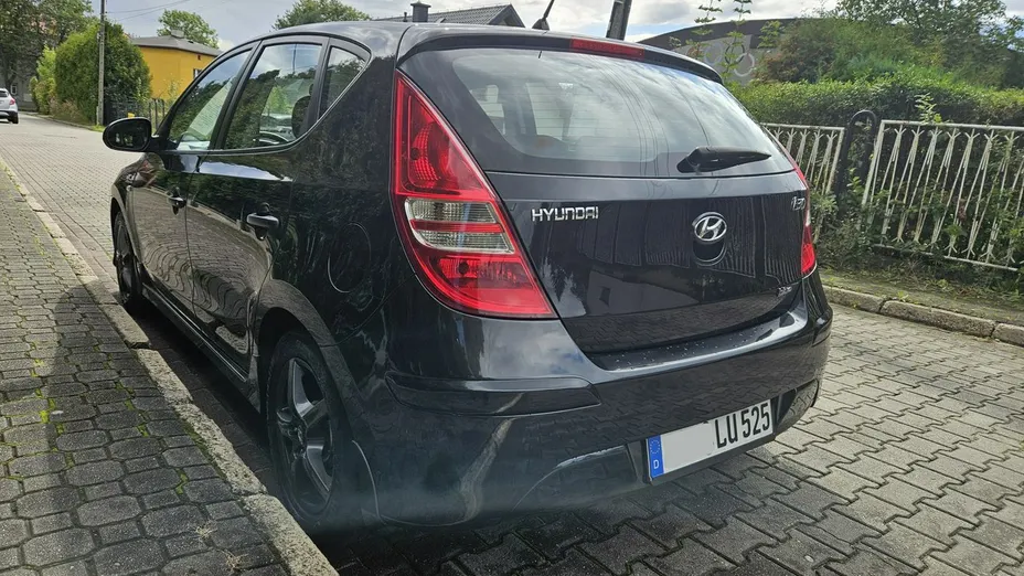 HYUNDAI i30 -
