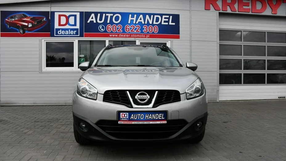 NISSAN Qashqai -