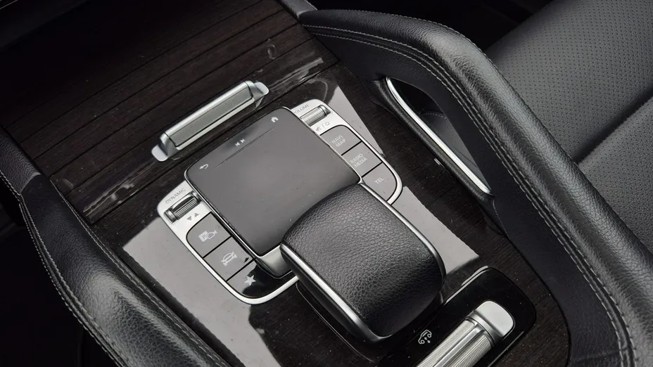 MERCEDES-BENZ GLE -