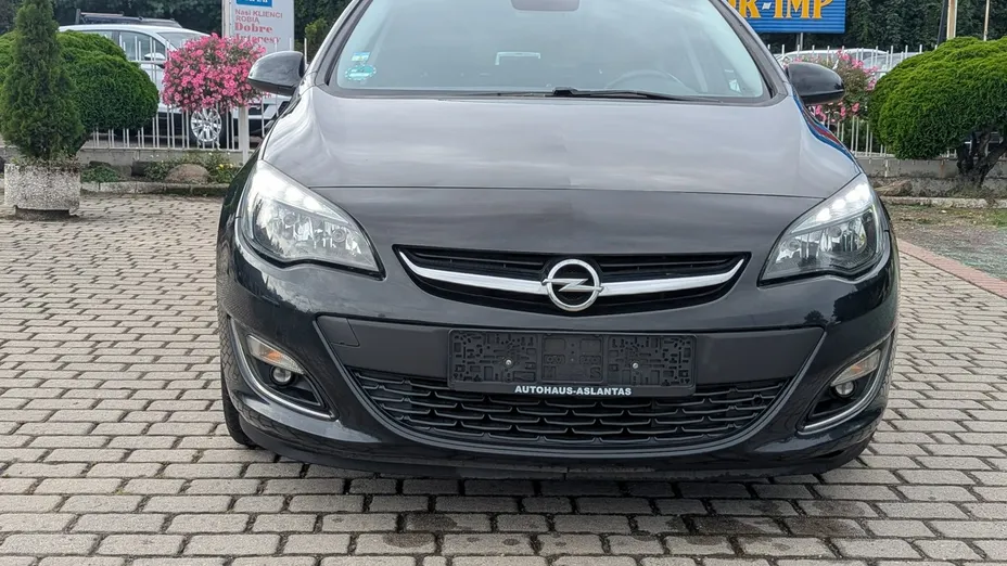 OPEL Astra -