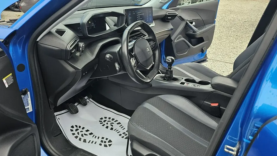 PEUGEOT 2008 -