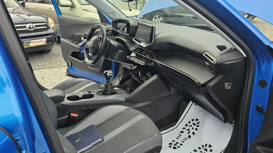 PEUGEOT 2008 -