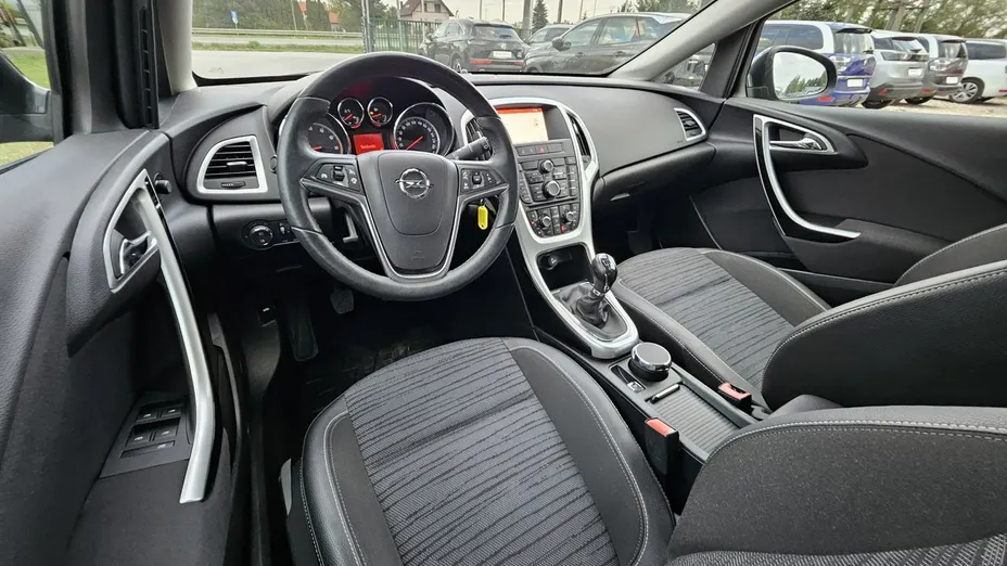 OPEL Astra -