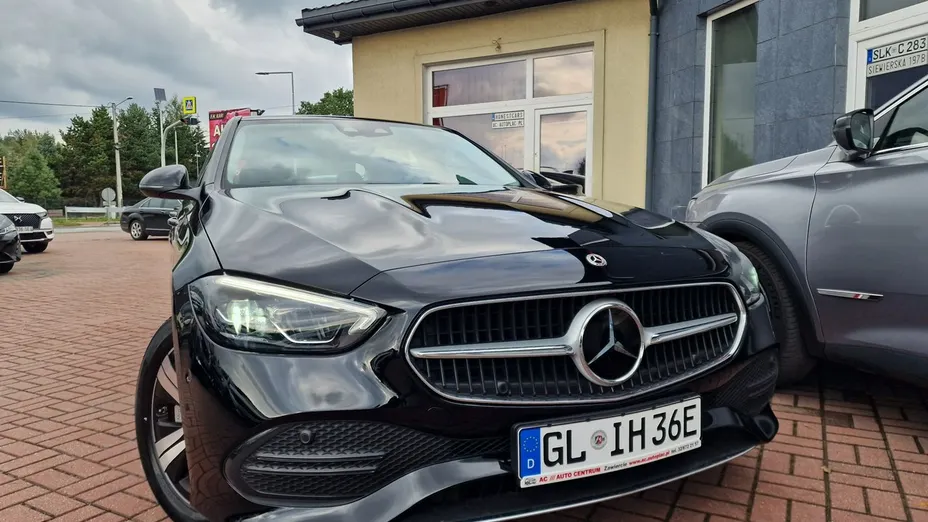 MERCEDES-BENZ C Klasa -