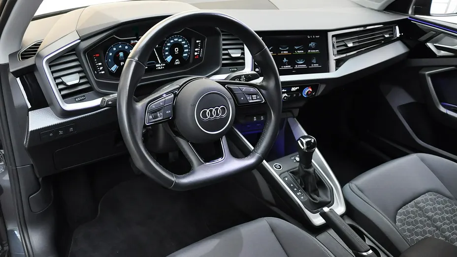 AUDI A1 A1 30 TFSI Advanced S tronic