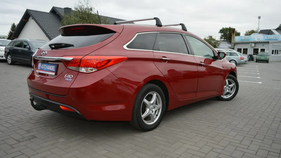 HYUNDAI i40 -