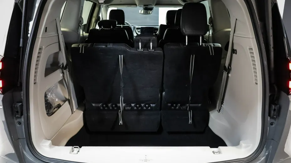 CHRYSLER Pacifica -