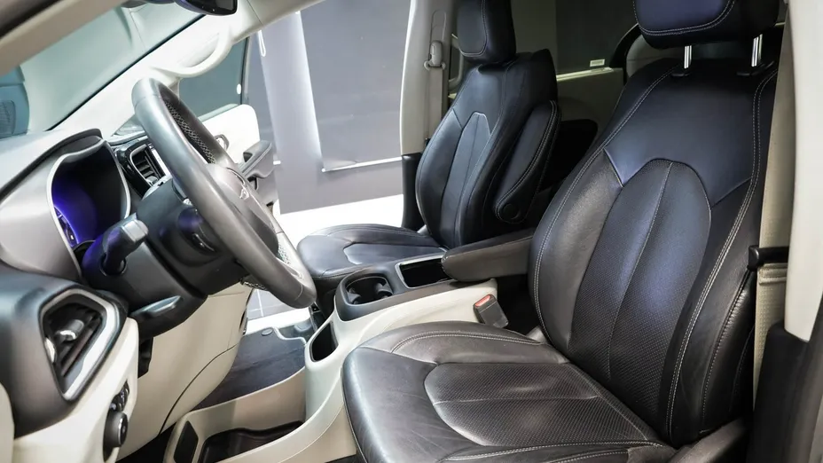 CHRYSLER Pacifica -