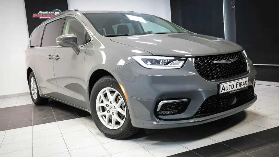 CHRYSLER Pacifica -