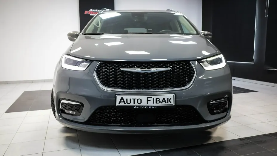 CHRYSLER Pacifica -