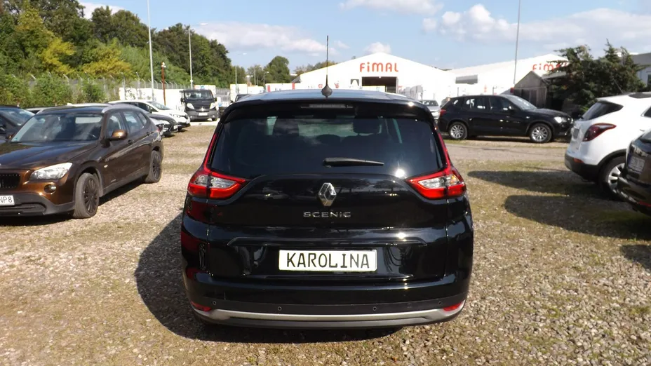 RENAULT Grand Scenic -