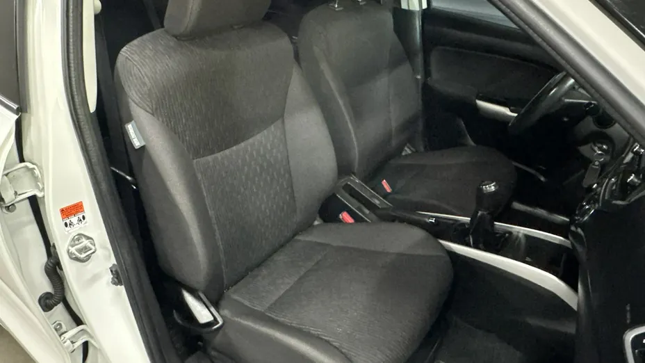 SUZUKI Baleno -