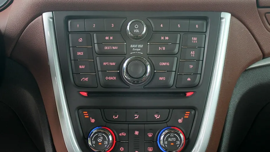 OPEL Mokka -