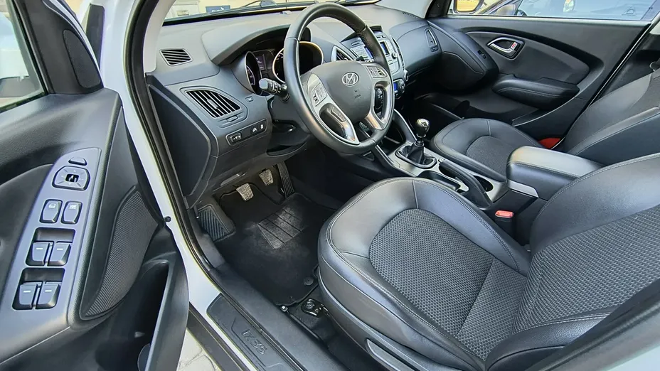 HYUNDAI ix35 -