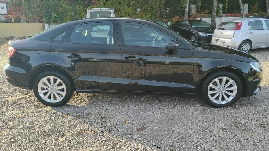 AUDI A3 -