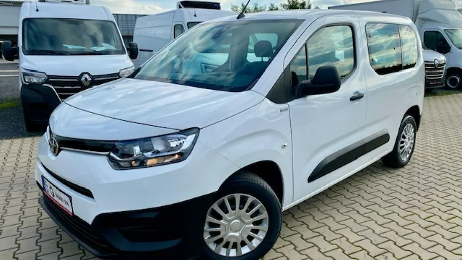 TOYOTA Proace City Verso -