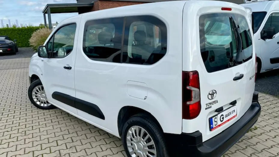 TOYOTA Proace City Verso -