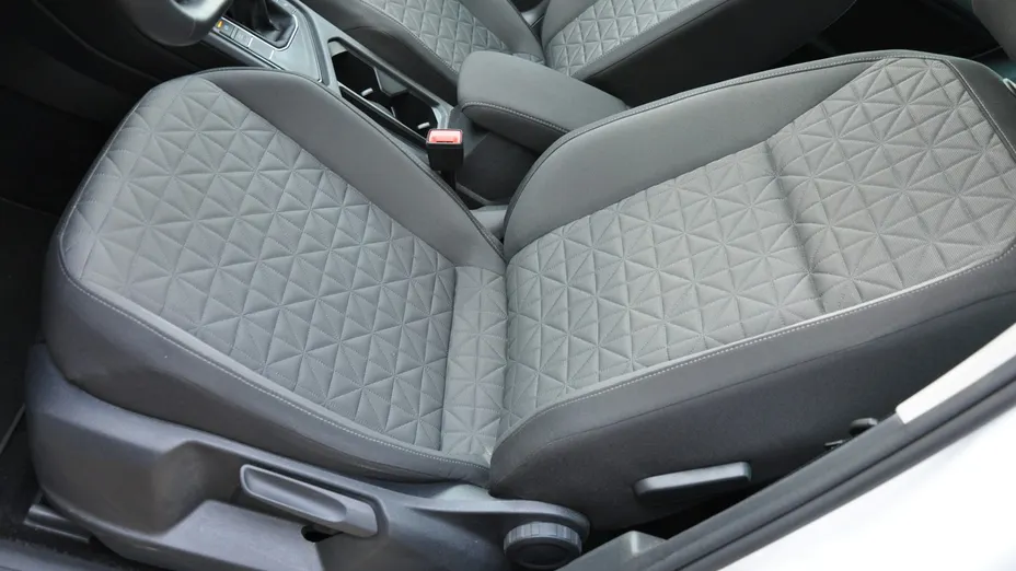 VOLKSWAGEN Tiguan -