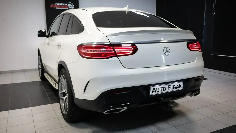 MERCEDES-BENZ GLE -