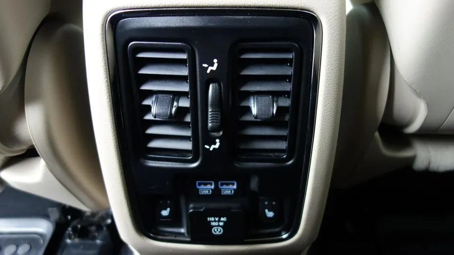 JEEP Grand Cherokee -