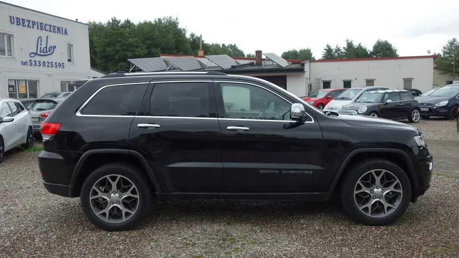 JEEP Grand Cherokee -