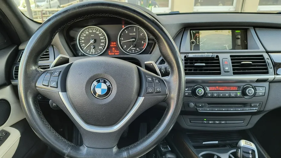 BMW X5 -