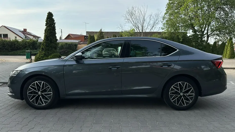 SKODA Octavia -