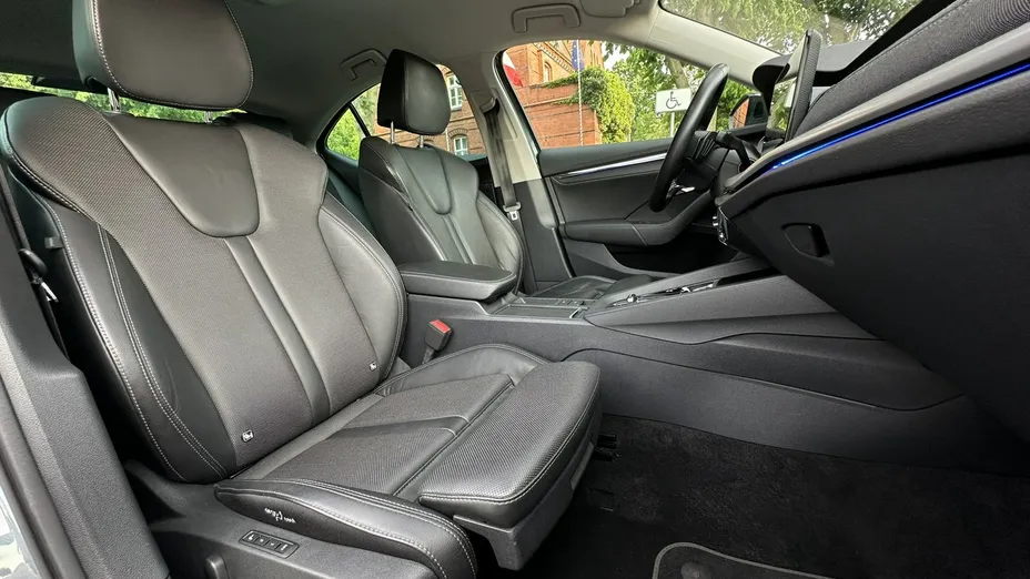 SKODA Octavia -