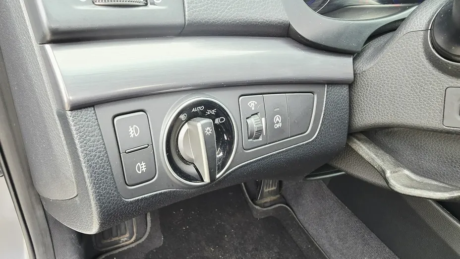 HYUNDAI i40 -