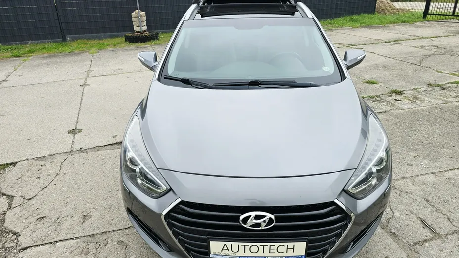 HYUNDAI i40 -