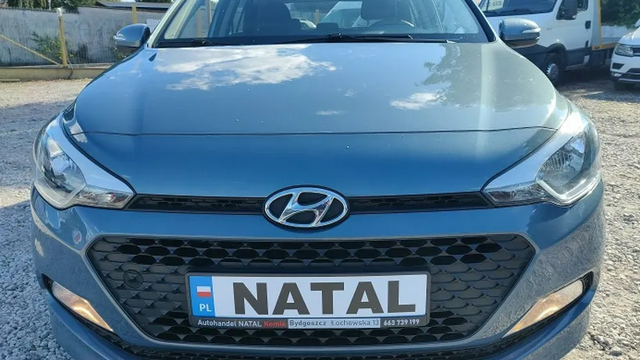HYUNDAI i20 -
