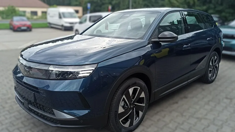 OPEL Grandland X -