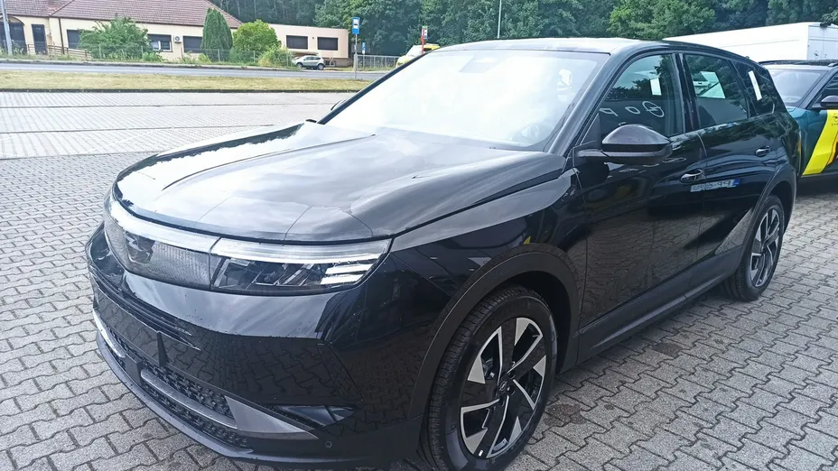 OPEL Grandland X -