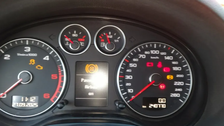 AUDI A3 -