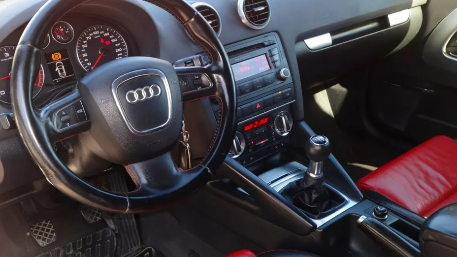 AUDI A3 -