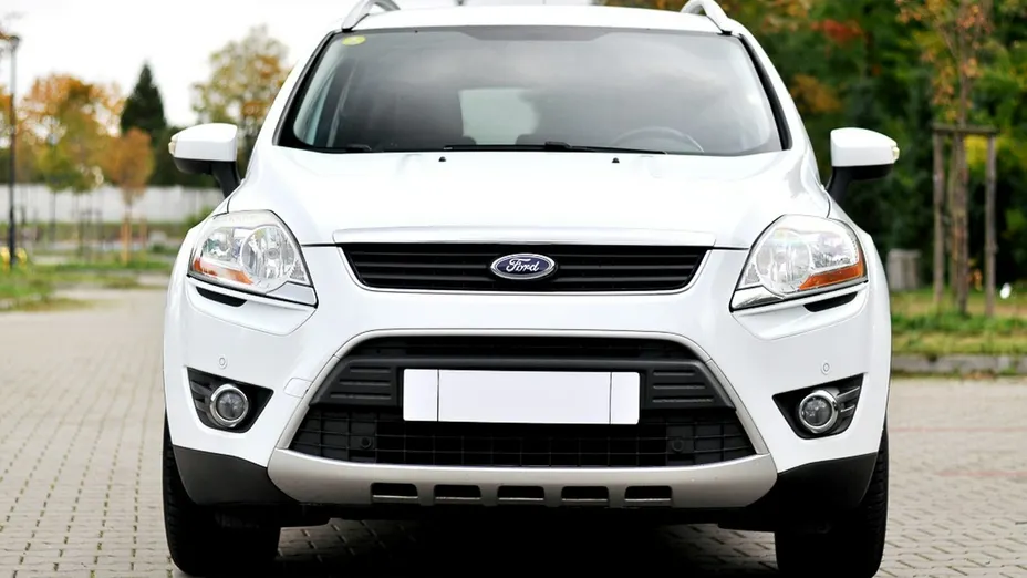 FORD Kuga -