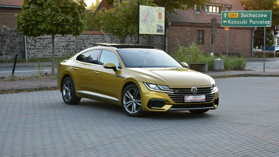 VOLKSWAGEN Arteon -
