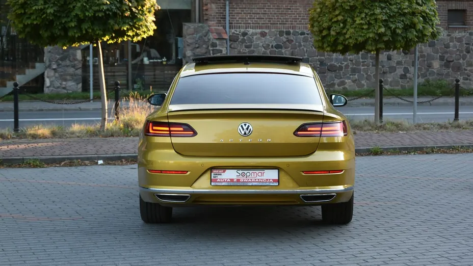 VOLKSWAGEN Arteon -