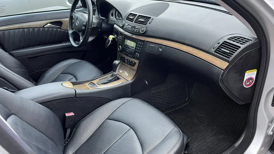MERCEDES-BENZ E Klasa -