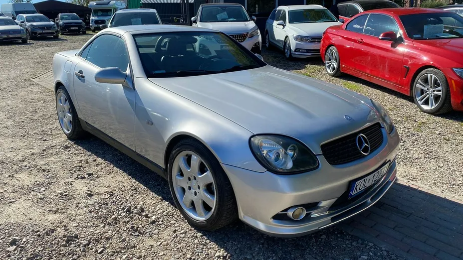MERCEDES-BENZ SLK -