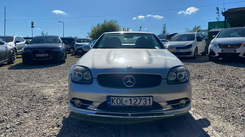 MERCEDES-BENZ SLK -