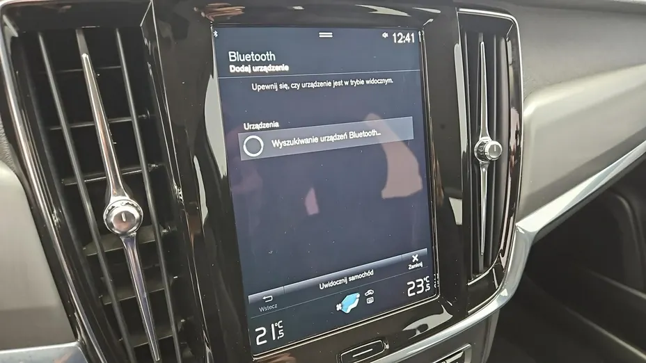 VOLVO V90 -