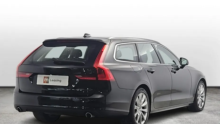 VOLVO V90 -