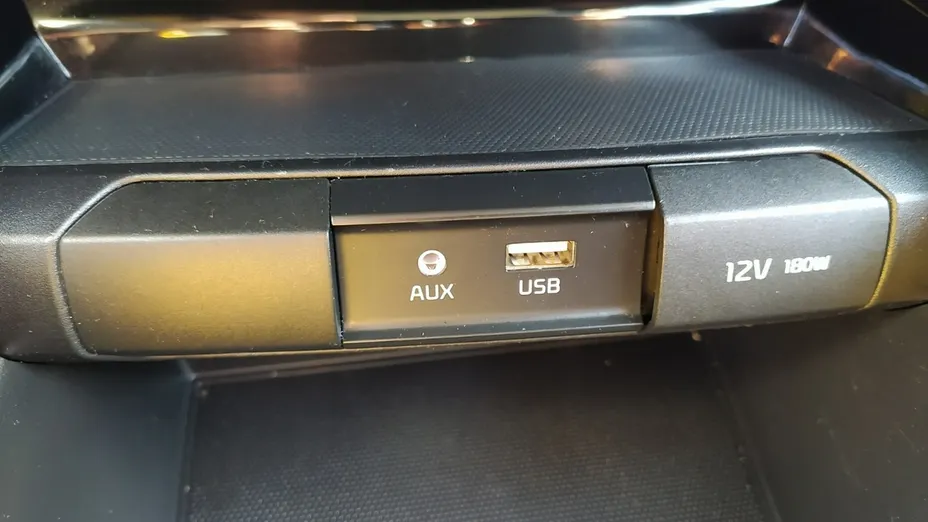 KIA Rio -